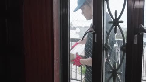 波利尼西亚式不伦 把平日午后空闲的全职主妇拖入5天的沉沦记录 水川润 MOON-037