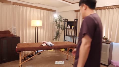只想变美的人妻沙龙，被粘稠按摩摸到乳房和阴道就尿失禁 北川未来 VEC-566