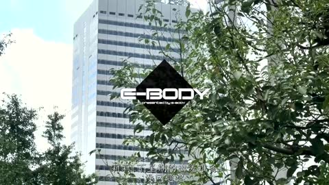 合租夜晚被巨乳女同事勾引，痴女技术榨干已婚男 莉莉晴香 EBWH-127